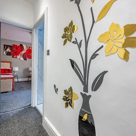 Проживання в сім'ї *rb10w* For Your Relaxed & Cosy + Free Parking + Free Fast Wifi * Лідс