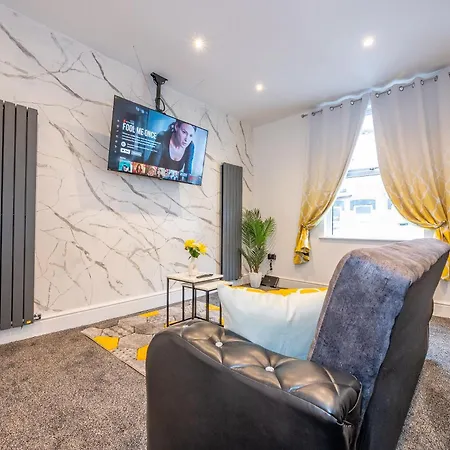 *rb10w* For Your Relaxed & Cosy + Free Parking + Free Fast Wifi * Проживання в сім'ї *