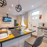 *rb10w* For Your Relaxed & Cosy + Free Parking + Free Fast Wifi * 홈스테이 *