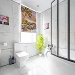 홈스테이 *rb10w* For Your Relaxed & Cosy + Free Parking + Free Fast Wifi * 리즈