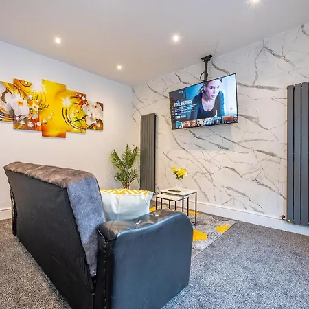 *rb10w* For Your Relaxed & Cosy + Free Parking + Free Fast Wifi * בית אירוח לידס