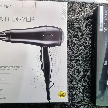 *rb10w* For Your Relaxed & Cosy + Free Parking + Free Fast Wifi * בית אירוח